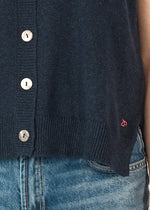 Essential button vest